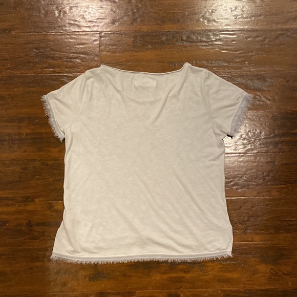 Abercrombie & Fitch Grey Lace & Sequins Short Sleeve Top w/ Frayed Edges Sz M - Picture 11 of 12